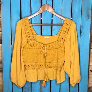 American Eagle boho crop top